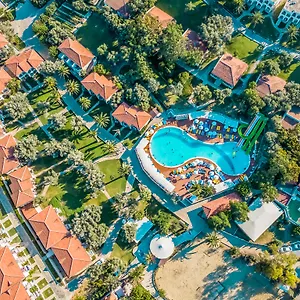 4* Ξενοδοχείο Club Atlantis